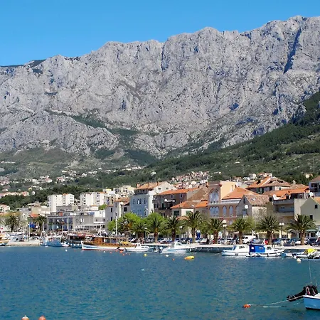 Apartman Levant Ventus By Interhome Makarska