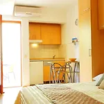 Апартаменты Levant Ventus By Interhome Макарска