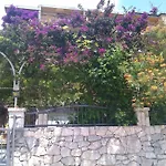 Апартаменты Levant Ventus By Interhome Макарска