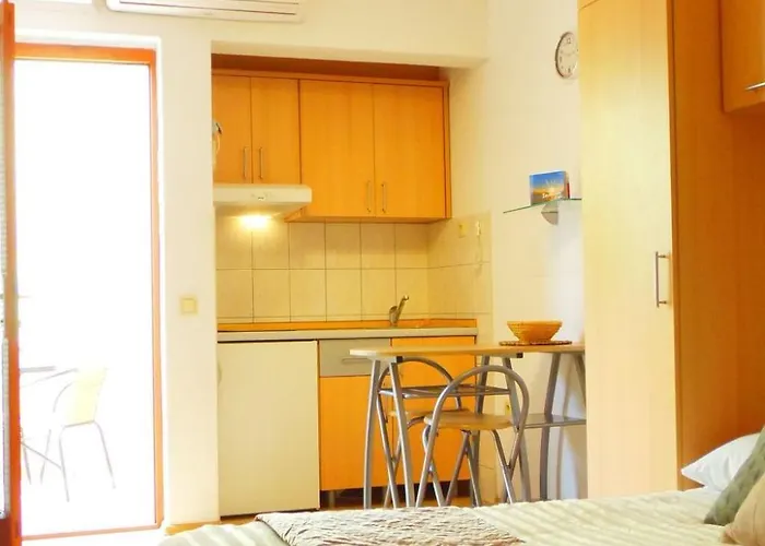 Apartment Levant Ventus By Interhome Makarska