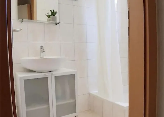 Levant Ventus By Interhome Makarska